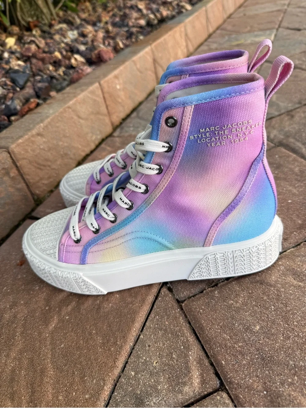 Marc Jacobs Airbrush Canvas High Top Sneakers Pink Multi Women’s Size 37